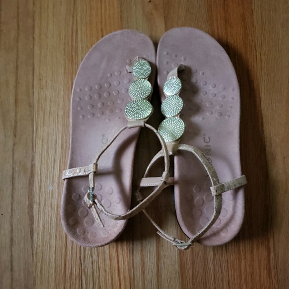 Vionic Lizbeth Women's Medium T-strap Orthotic Sandal Gold Cork NWOB MSRP $100 - Picture 3 of 4